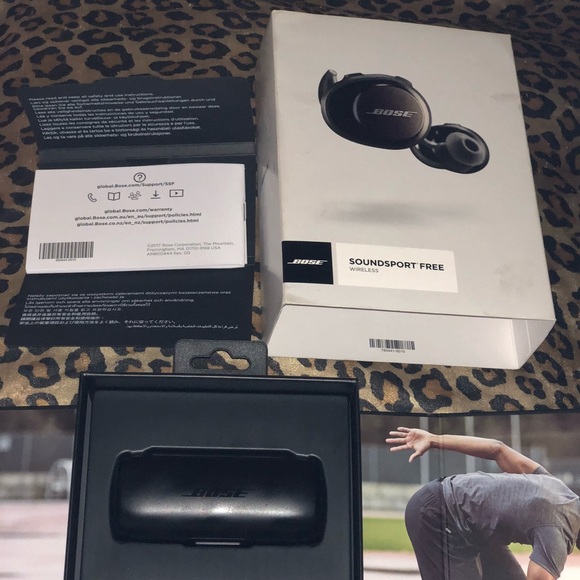 BOSE WATERPROOF WIRELESS BLUETOOTH HEADPHONES - Picture 5 of 7